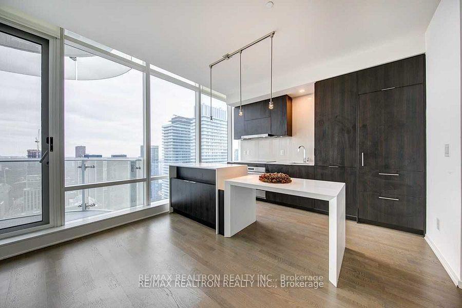 Front of Unit 4203, 1 Bloor Street E