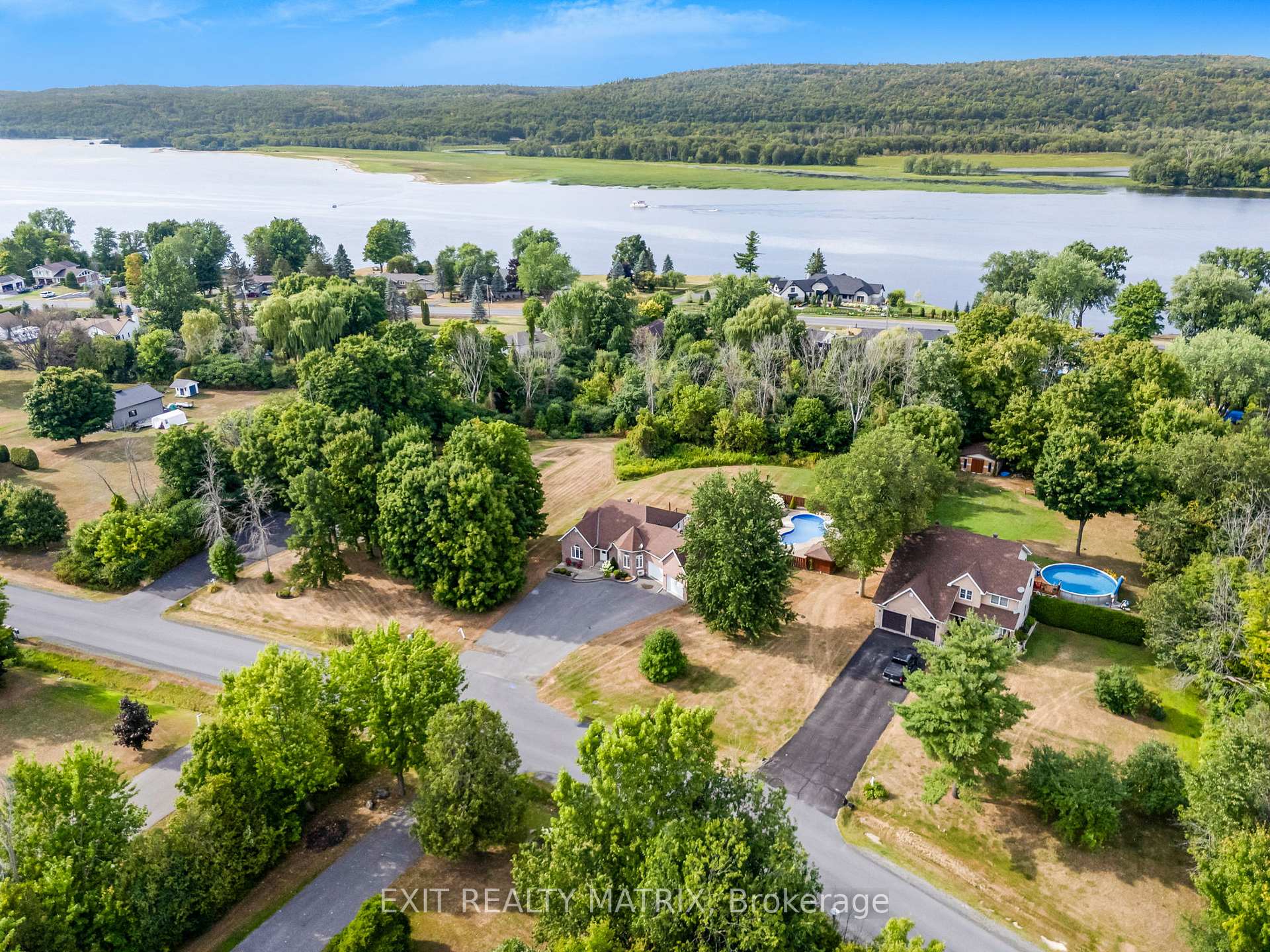 Photo 36 of 18 Davidson Street, Champlain, Champlain Twp — HOMEH