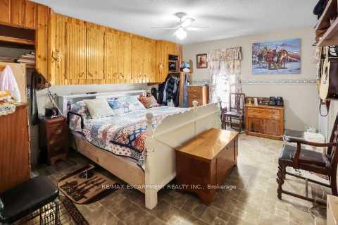 Photo 11 of 1047 Ridge Road, Hamilton, Rural Stoney Creek — HOMEH