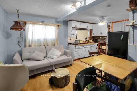 Photo 13 of 1047 Ridge Road, Hamilton, Rural Stoney Creek — HOMEH