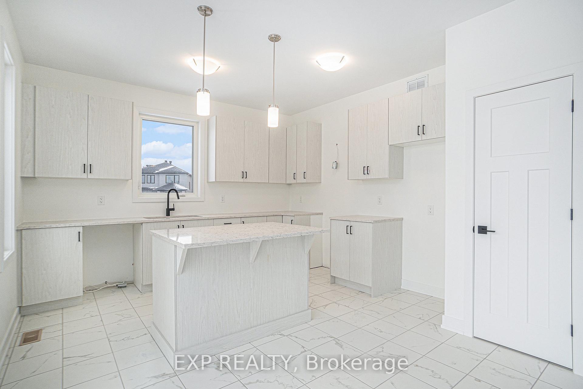 Photo 12 of 245 O'donovan Drive, Carleton Place — HOMEH