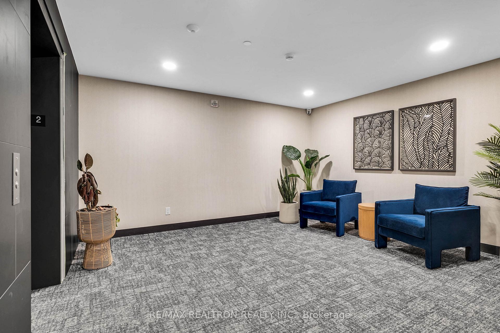 Photo 4 of Unit 221, 31 Huron Street, Collingwood — HOMEH