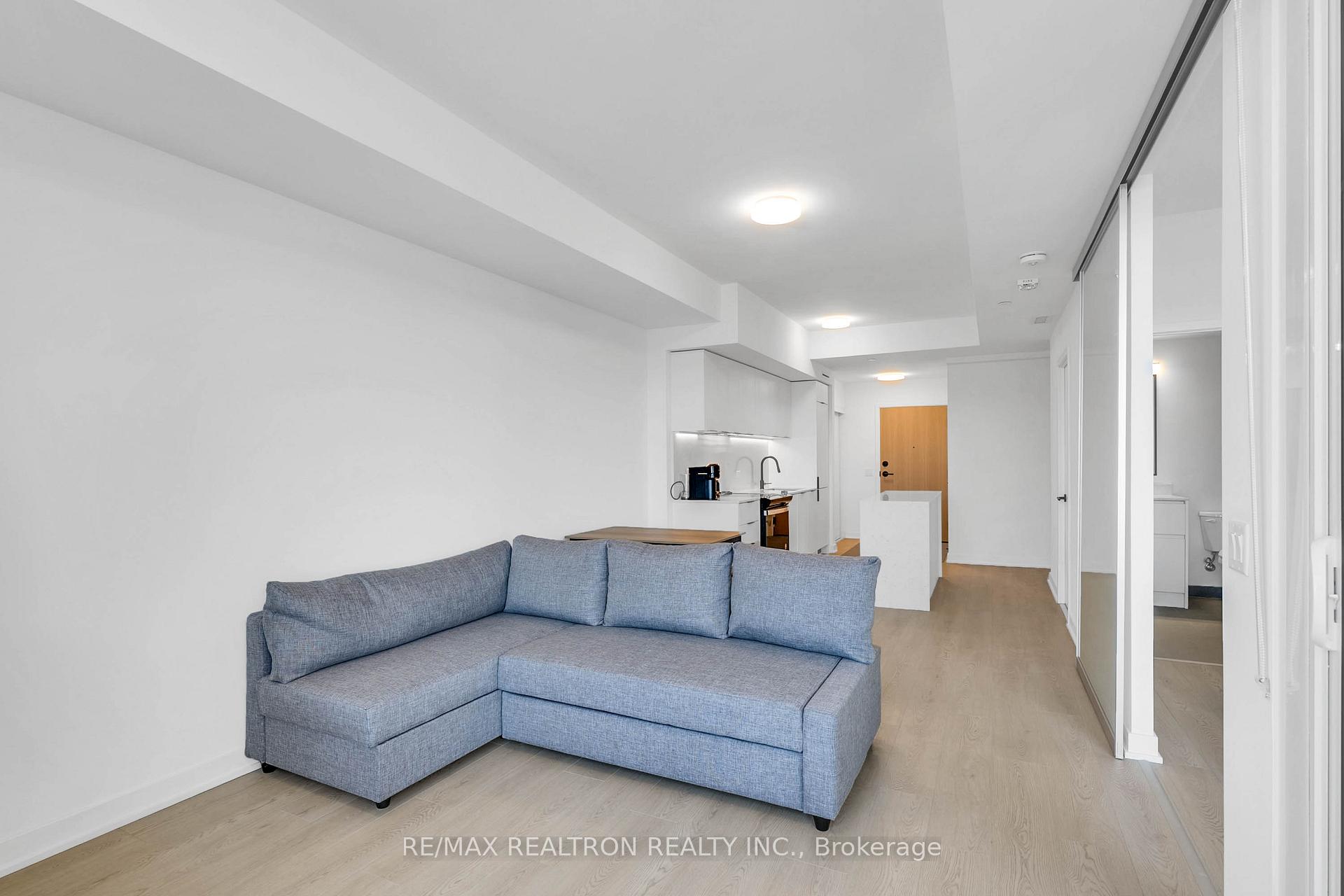 Photo 8 of Unit 221, 31 Huron Street, Collingwood — HOMEH