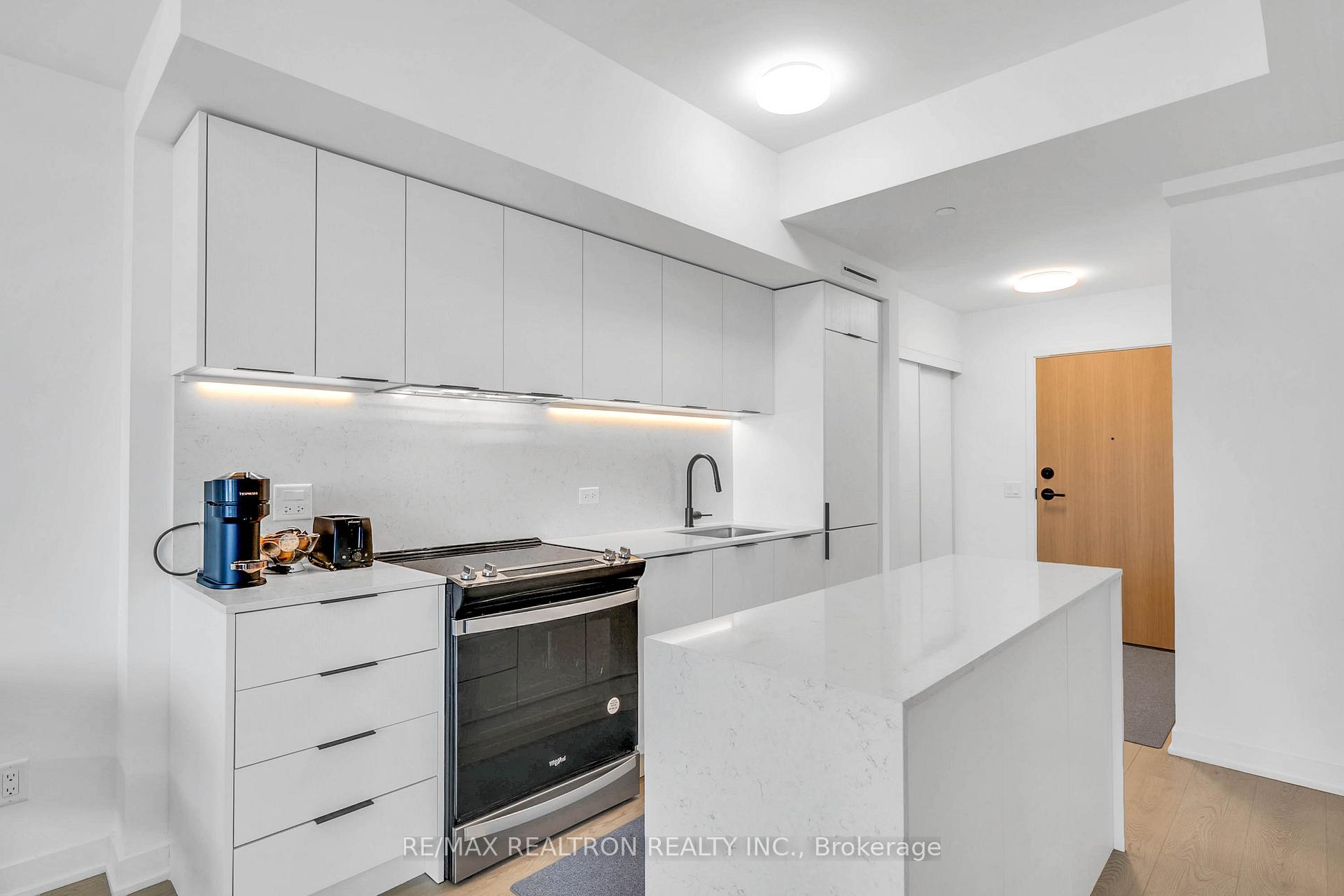 Photo 12 of Unit 221, 31 Huron Street, Collingwood — HOMEH