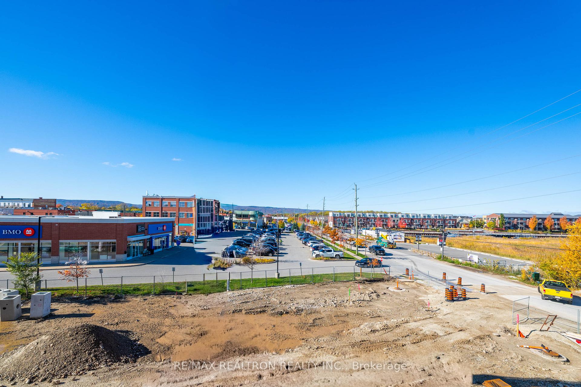 Photo 21 of Unit 221, 31 Huron Street, Collingwood — HOMEH