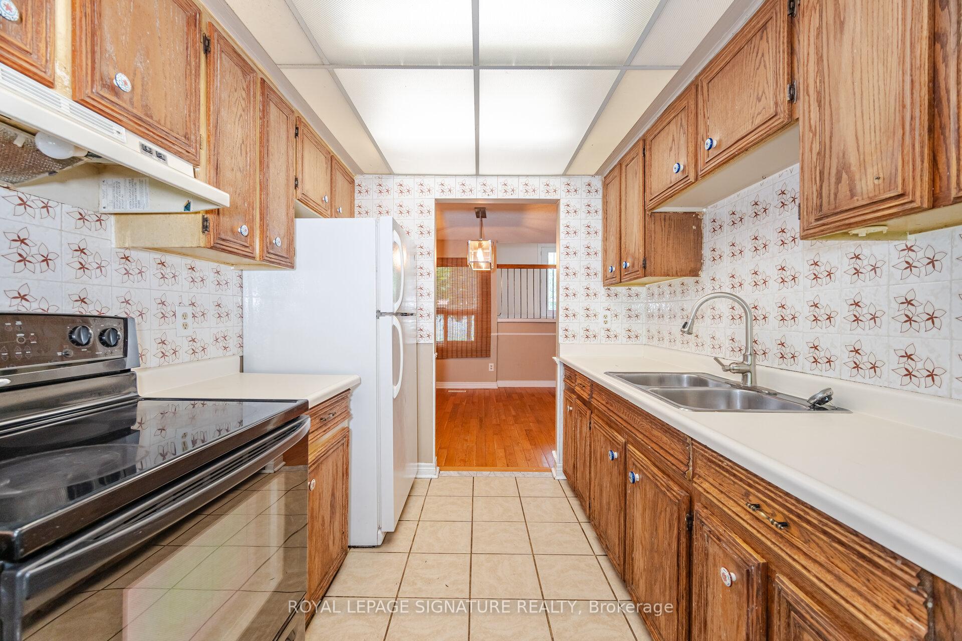 Photo 8 of 9 Histon Crescent, Brampton, Madoc — HOMEH
