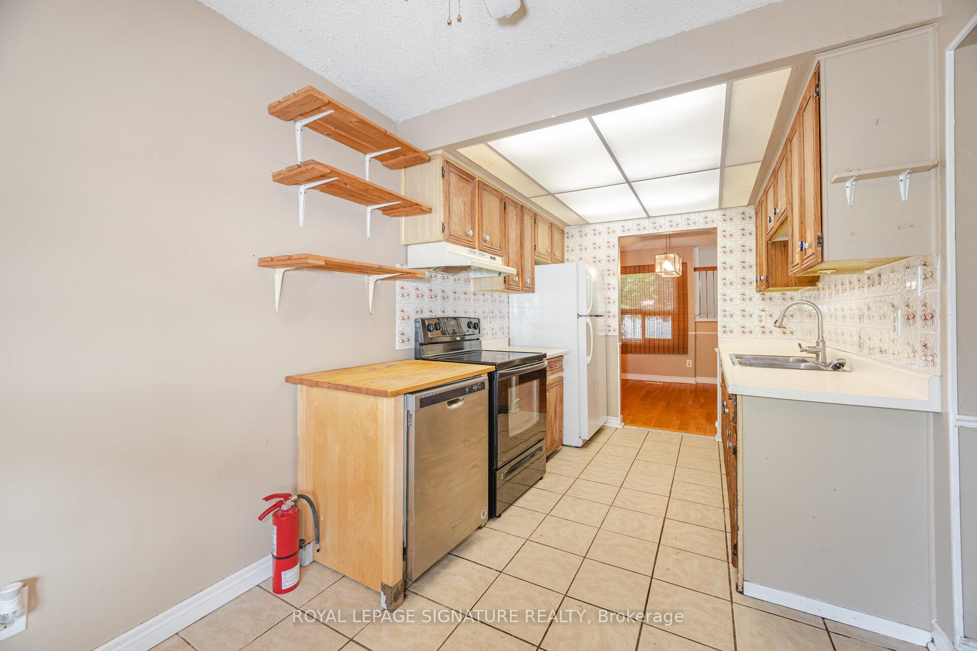 Photo 7 of 9 Histon Crescent, Brampton, Madoc — HOMEH