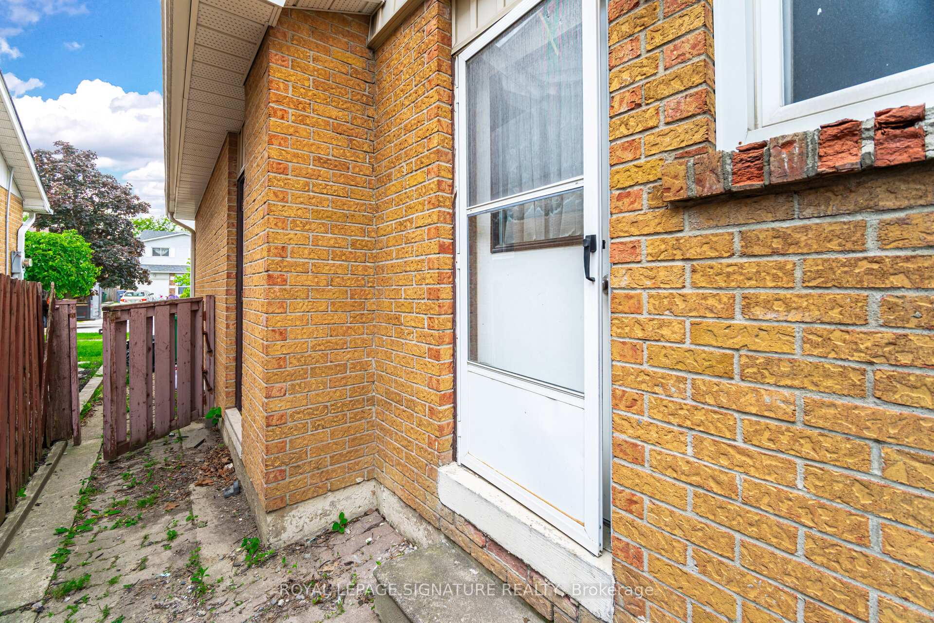 Photo 39 of 9 Histon Crescent, Brampton, Madoc — HOMEH