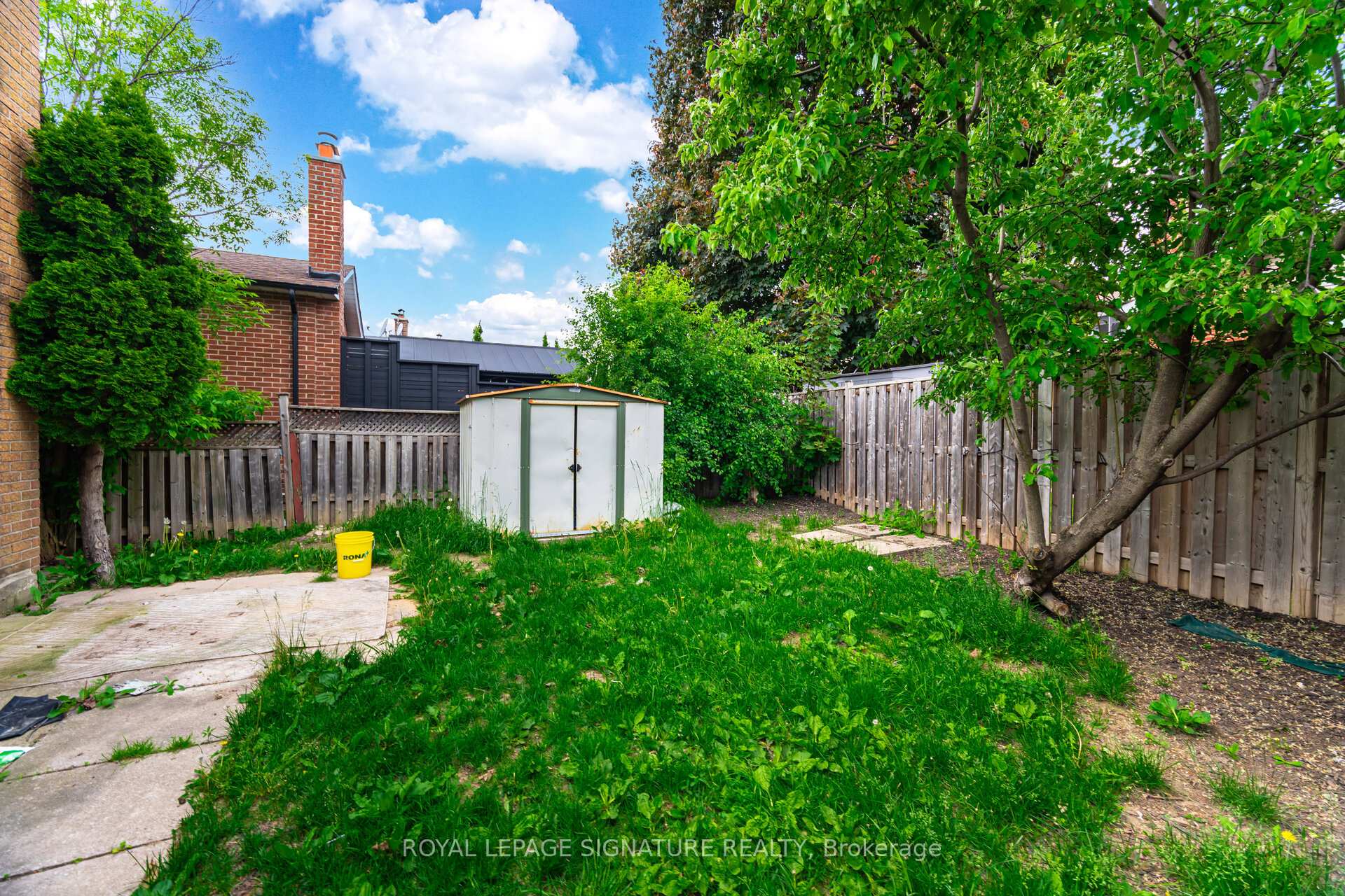 Photo 40 of 9 Histon Crescent, Brampton, Madoc — HOMEH