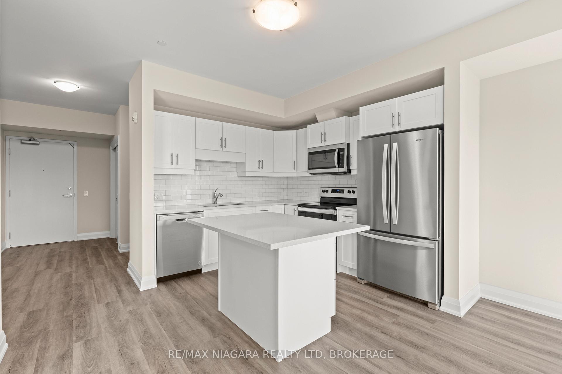 Photo 9 of Unit 211, 118 Summersides Boulevard, Pelham, Fonthill — HOMEH