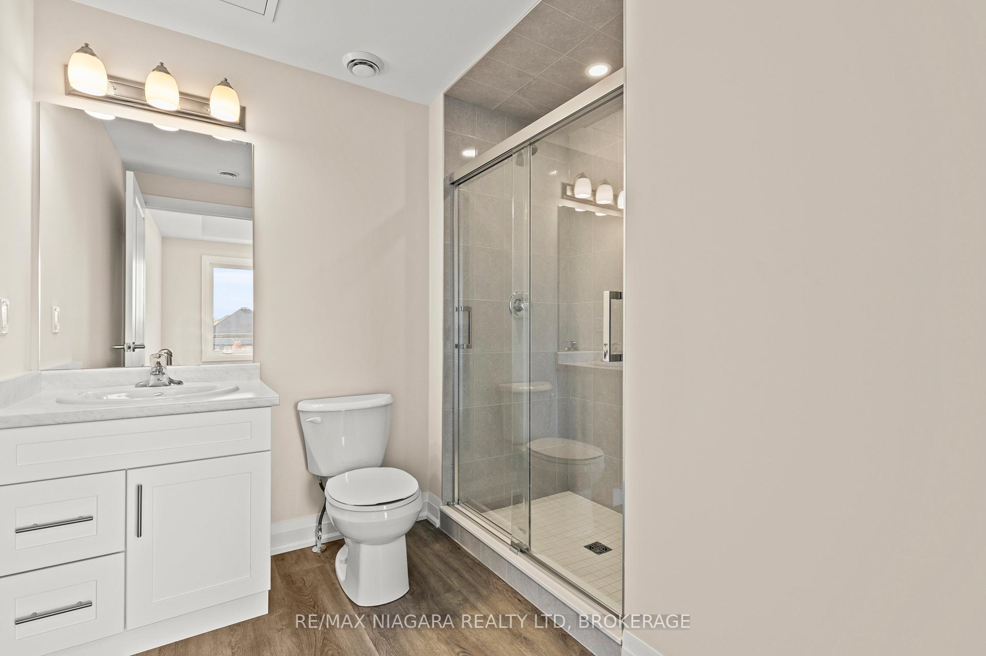 Photo 15 of Unit 211, 118 Summersides Boulevard, Pelham, Fonthill — HOMEH