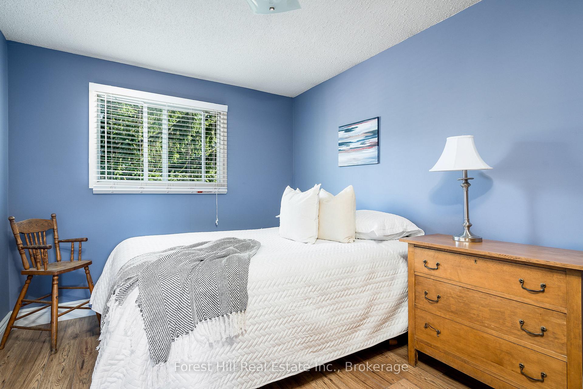 Photo 17 of 10 Leslie Drive, Collingwood — HOMEH