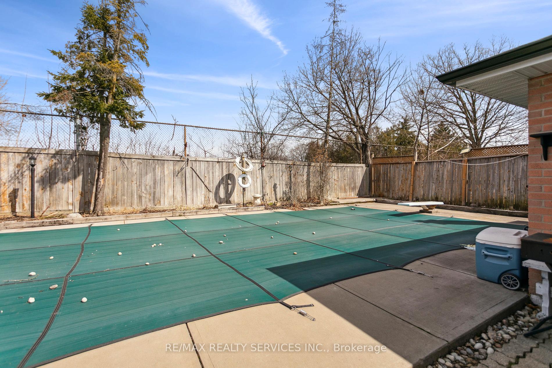 Photo 46 of 18 Kimbark Drive, Brampton, Northwood Park — HOMEH