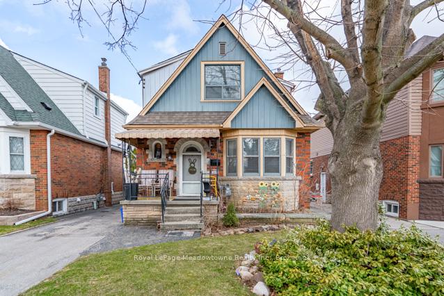 Photo 1 of 60 Cameron Avenue S, Hamilton, Bartonville — HOMEH