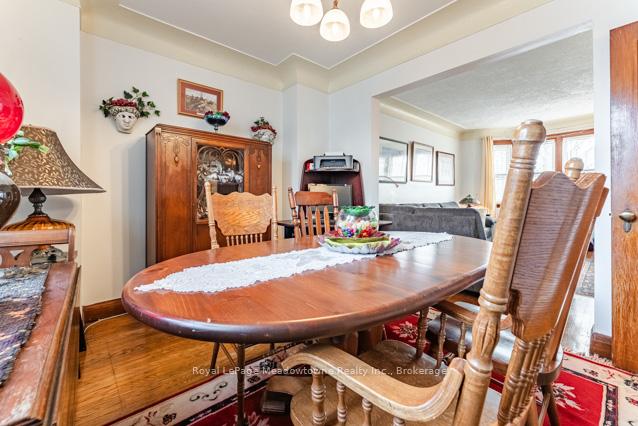 Photo 11 of 60 Cameron Avenue S, Hamilton, Bartonville — HOMEH