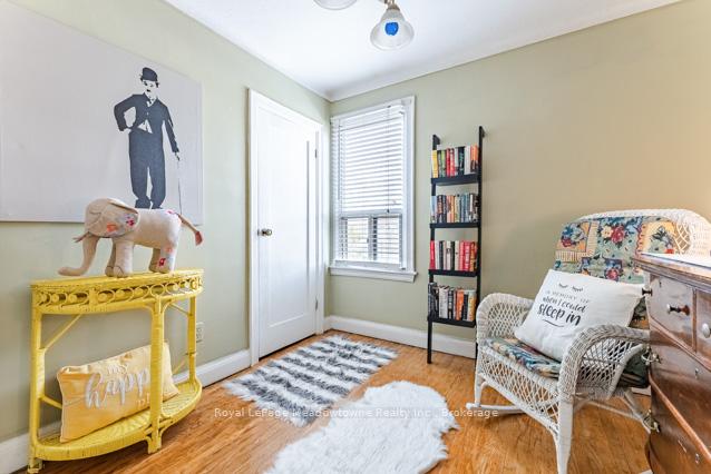 Photo 22 of 60 Cameron Avenue S, Hamilton, Bartonville — HOMEH