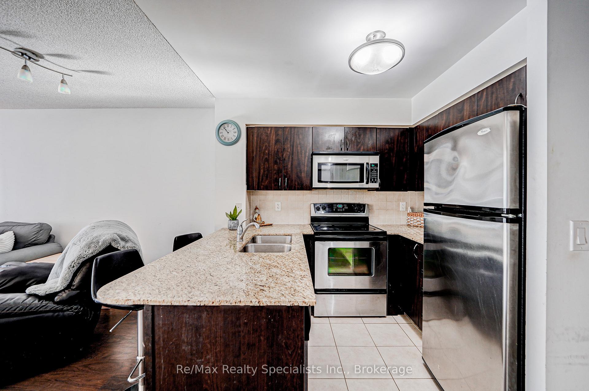 Photo 8 of Unit 608, 30 Clegg Road S, Markham, Unionville — HOMEH