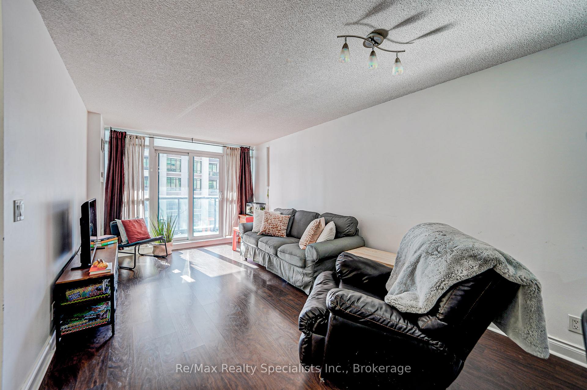 Photo 10 of Unit 608, 30 Clegg Road S, Markham, Unionville — HOMEH
