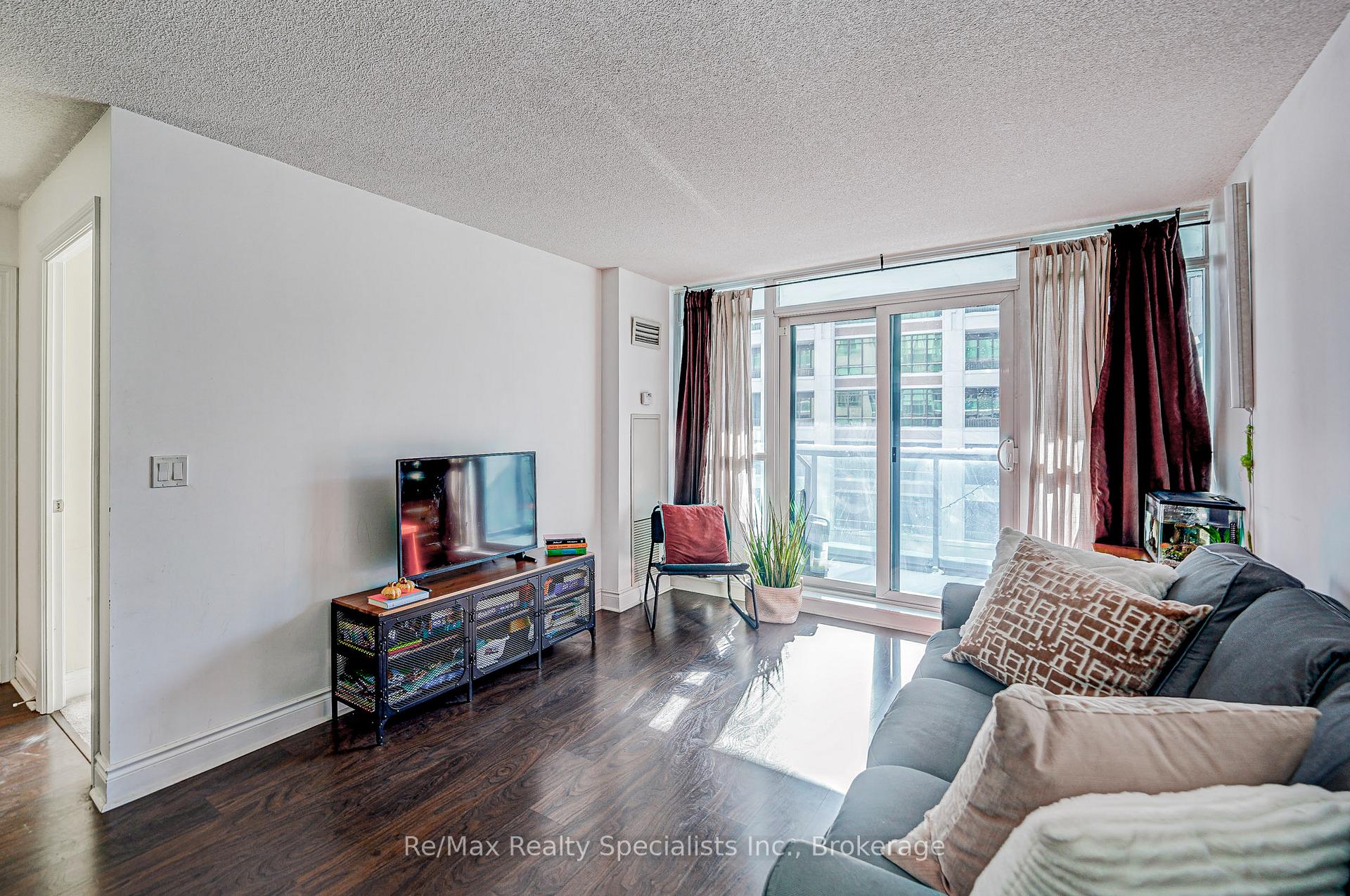 Photo 12 of Unit 608, 30 Clegg Road S, Markham, Unionville — HOMEH