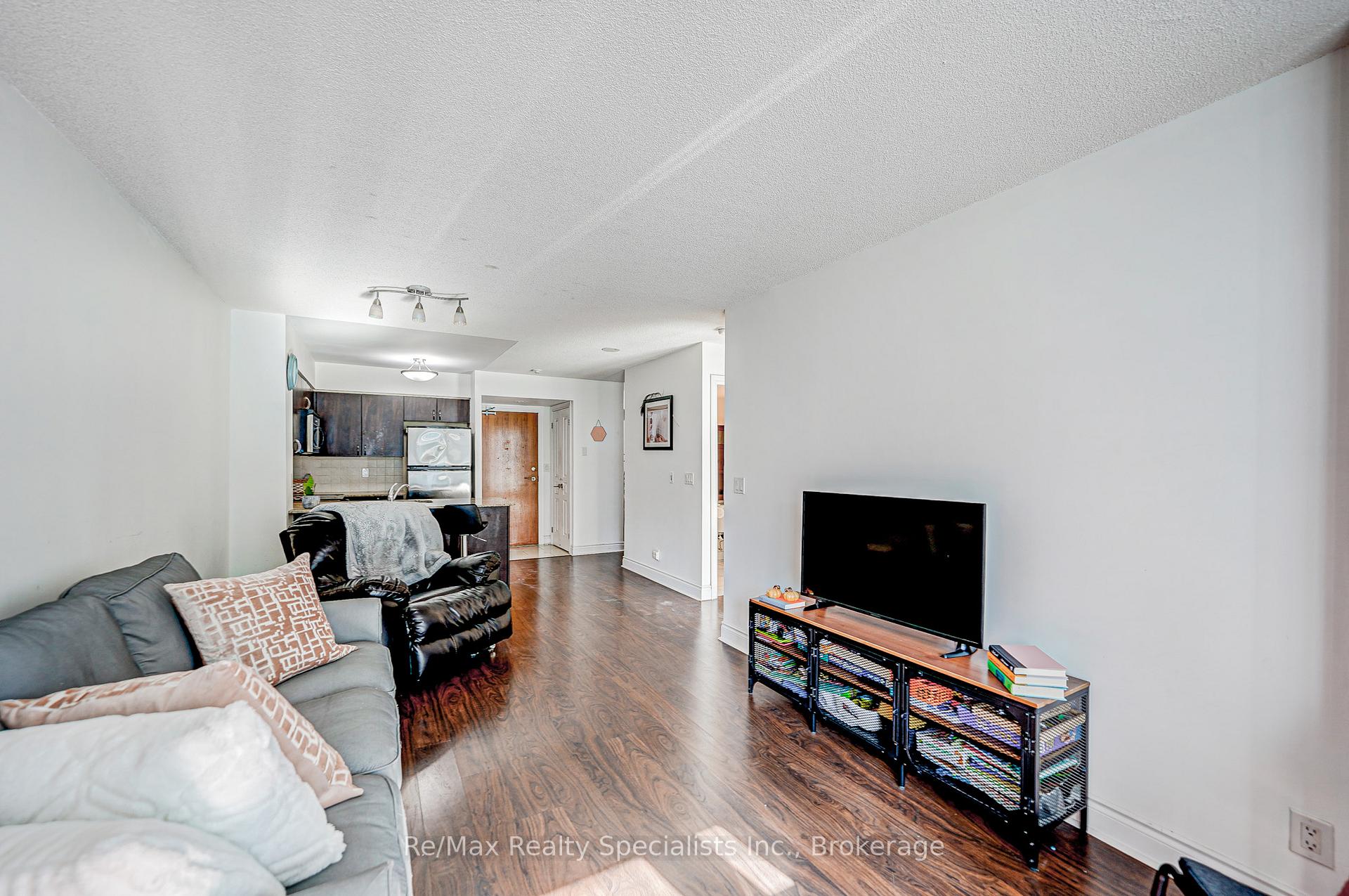 Photo 15 of Unit 608, 30 Clegg Road S, Markham, Unionville — HOMEH