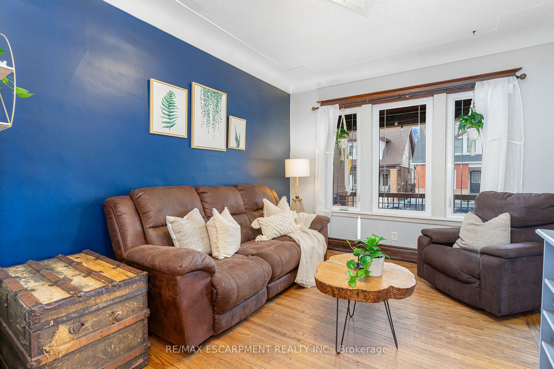 Photo 26 of 81 Kensington Avenue N, Hamilton, Crown Point — HOMEH