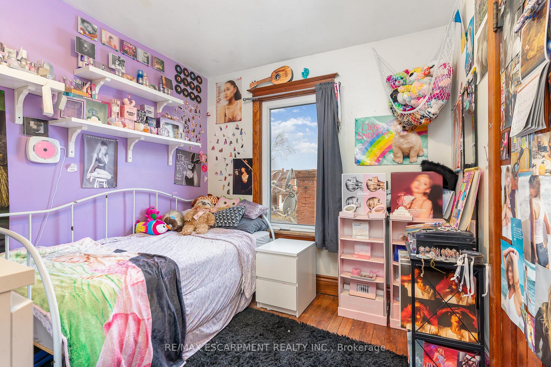Photo 62 of 81 Kensington Avenue N, Hamilton, Crown Point — HOMEH