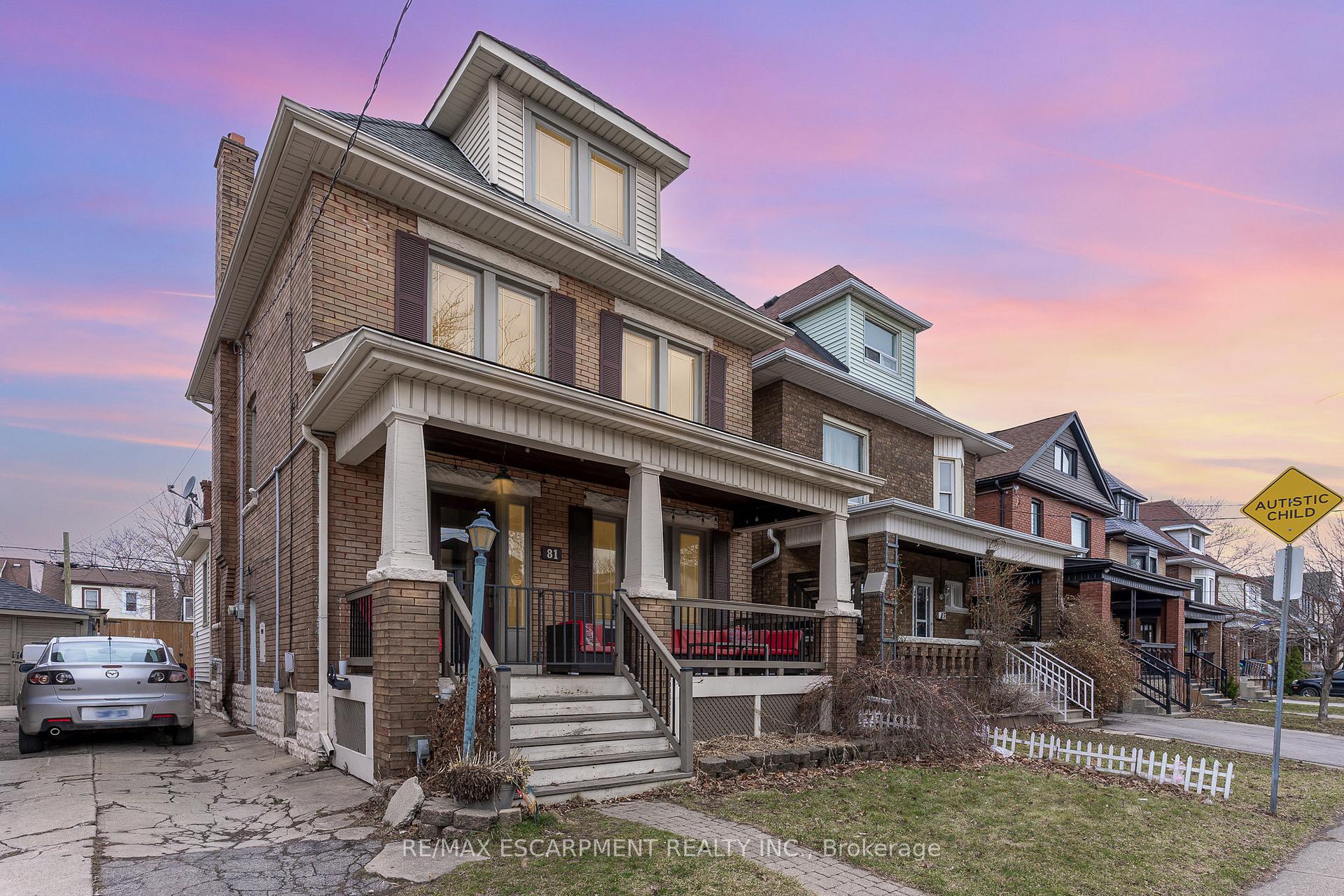 Photo 1 of 81 Kensington Avenue N, Hamilton, Crown Point — HOMEH