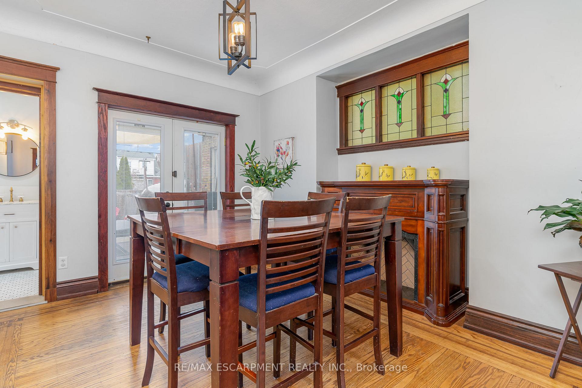 Photo 15 of 81 Kensington Avenue N, Hamilton, Crown Point — HOMEH