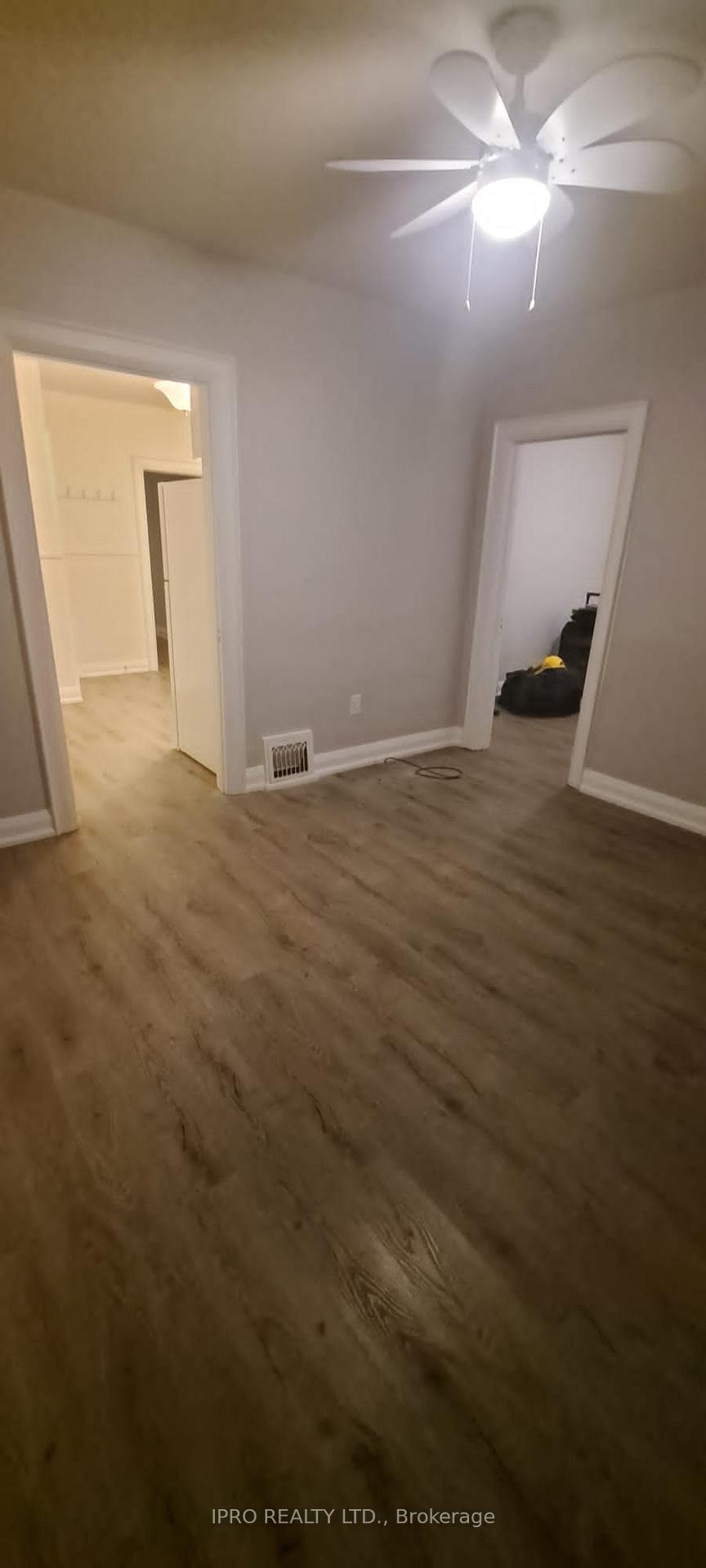 Photo 14 of 59 Garnet Street, St. Catharines, Facer — HOMEH