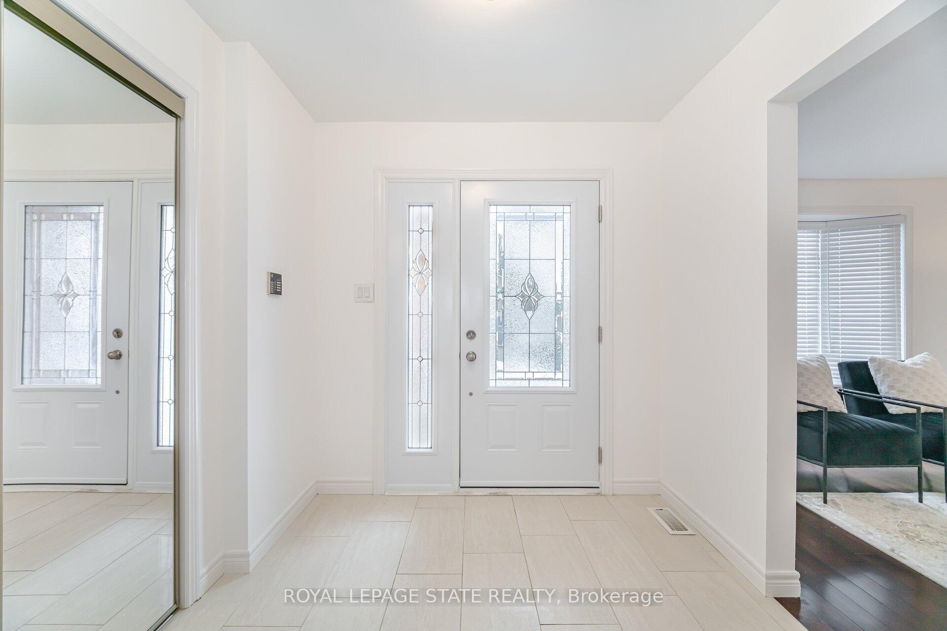 Photo 5 of 87 Republic Avenue, Hamilton, Barnstown — HOMEH