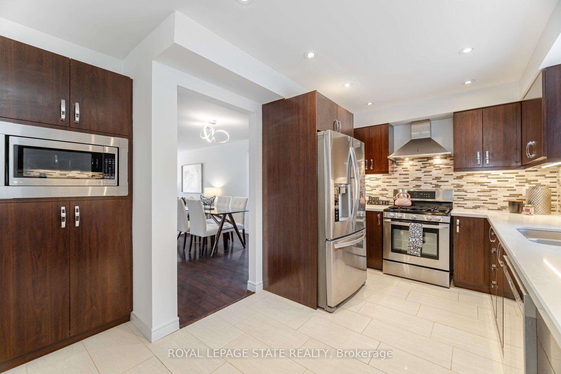 Photo 9 of 87 Republic Avenue, Hamilton, Barnstown — HOMEH
