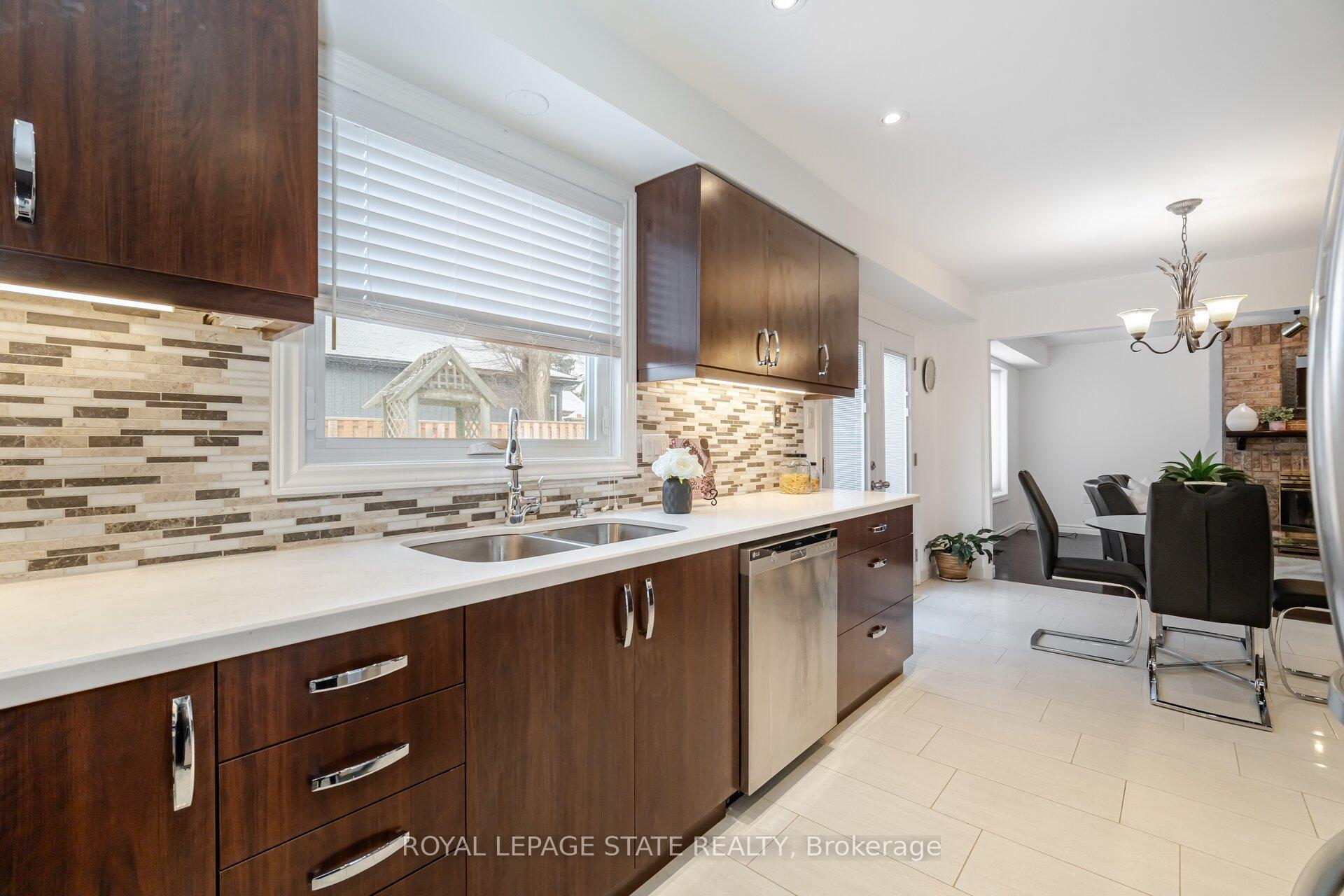 Photo 10 of 87 Republic Avenue, Hamilton, Barnstown — HOMEH