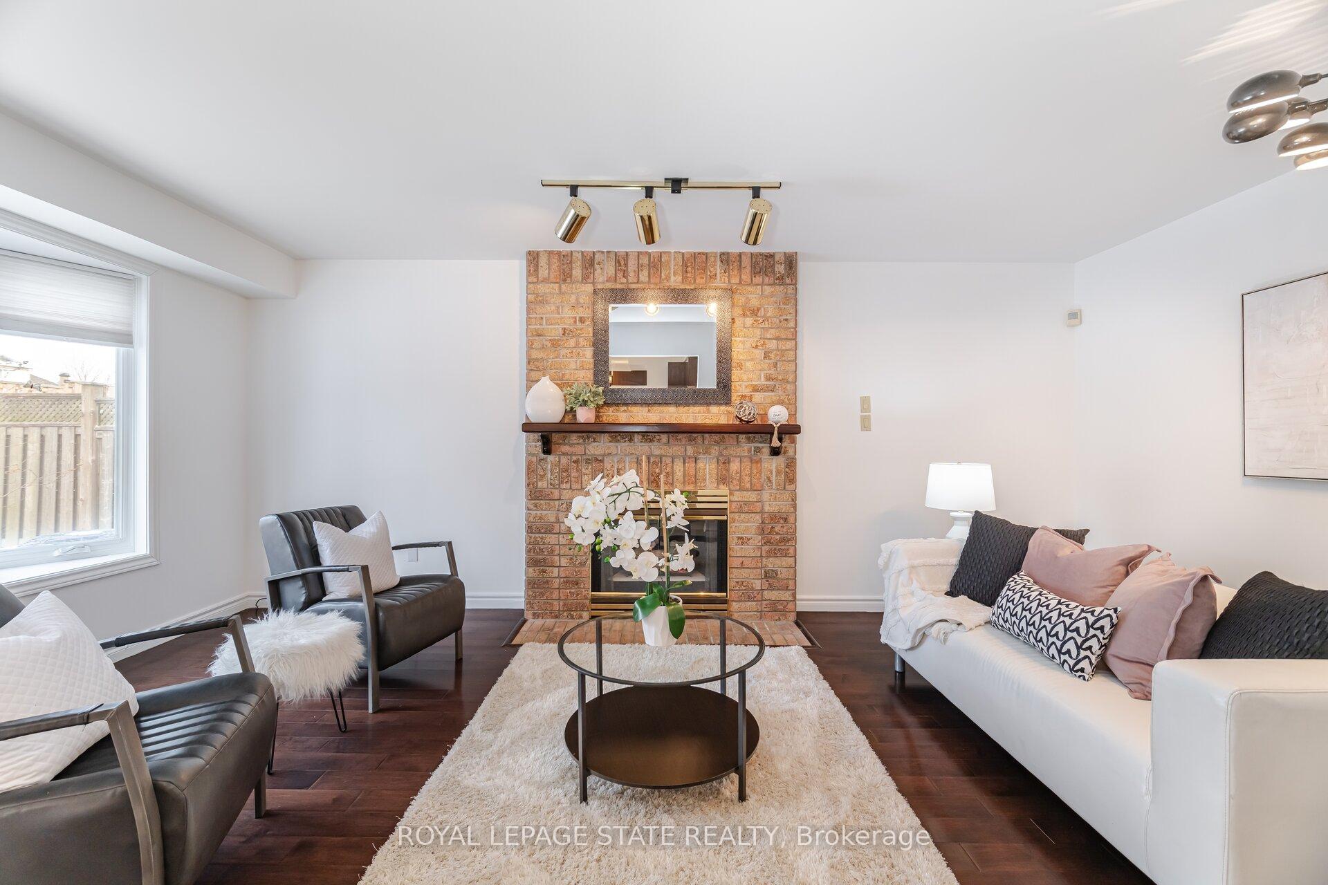 Photo 13 of 87 Republic Avenue, Hamilton, Barnstown — HOMEH