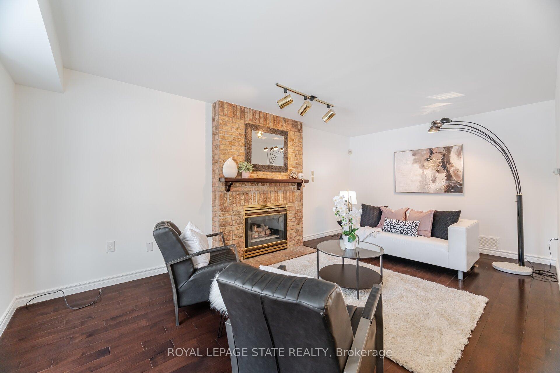 Photo 16 of 87 Republic Avenue, Hamilton, Barnstown — HOMEH