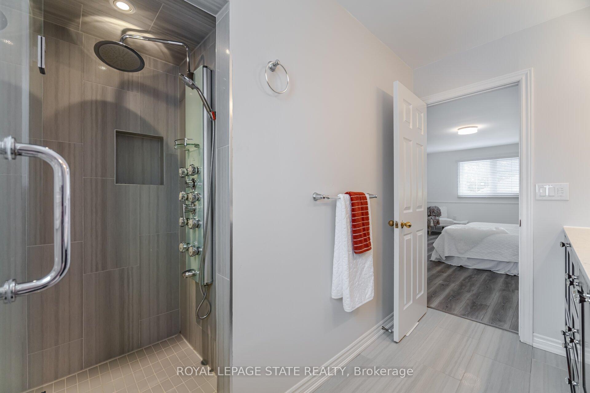 Photo 25 of 87 Republic Avenue, Hamilton, Barnstown — HOMEH