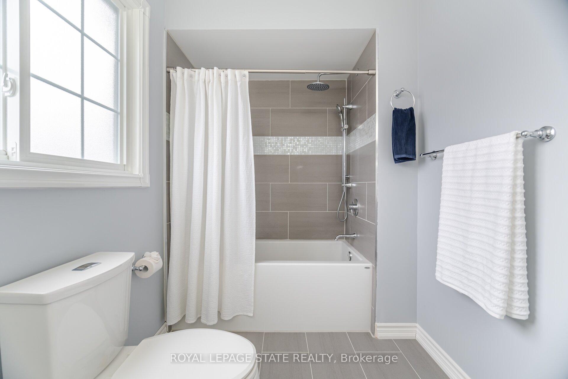 Photo 32 of 87 Republic Avenue, Hamilton, Barnstown — HOMEH