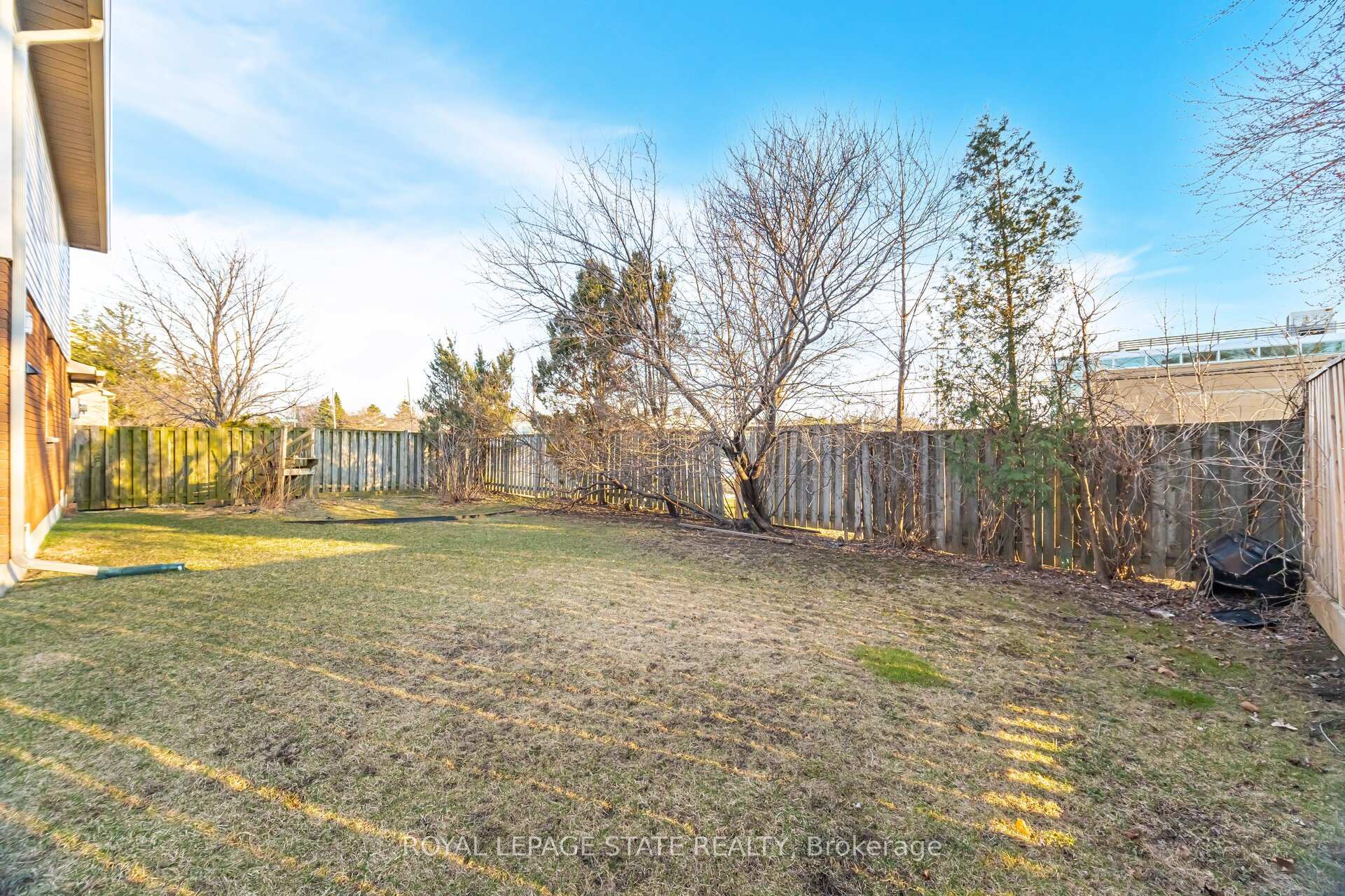 Photo 42 of 87 Republic Avenue, Hamilton, Barnstown — HOMEH