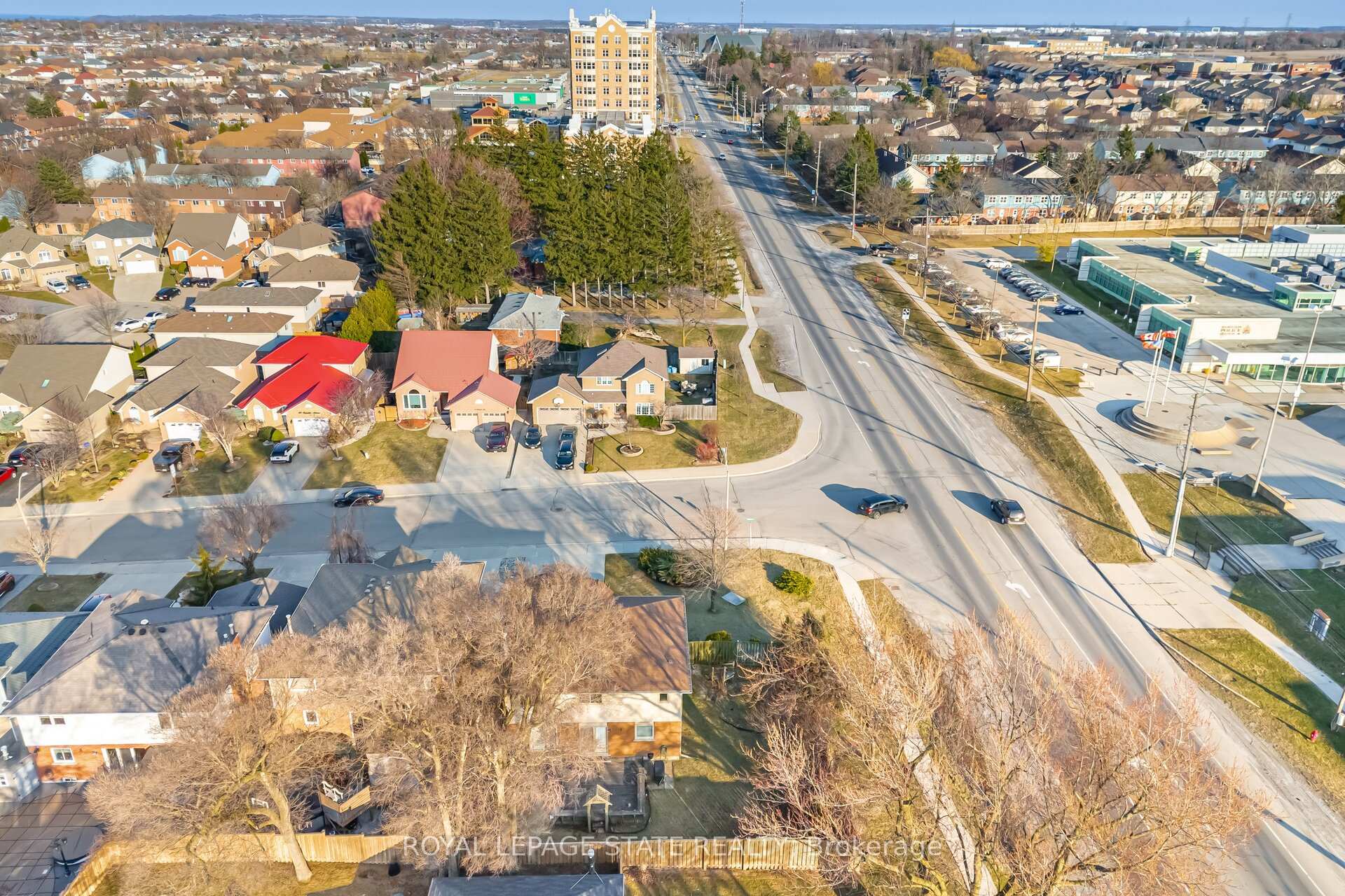 Photo 44 of 87 Republic Avenue, Hamilton, Barnstown — HOMEH