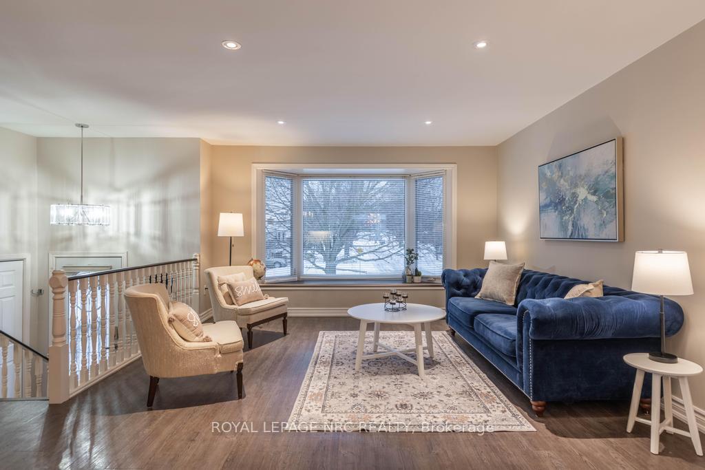 Photo 8 of 7 Lakebreeze Crescent, St. Catharines, Lakeshore — HOMEH