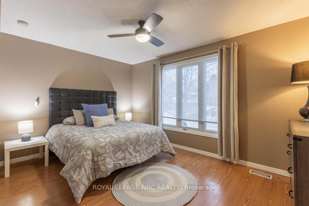 Photo 15 of 7 Lakebreeze Crescent, St. Catharines, Lakeshore — HOMEH