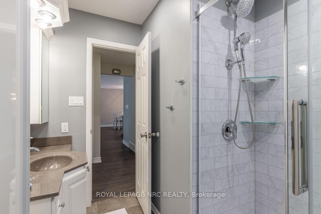 Photo 20 of 7 Lakebreeze Crescent, St. Catharines, Lakeshore — HOMEH