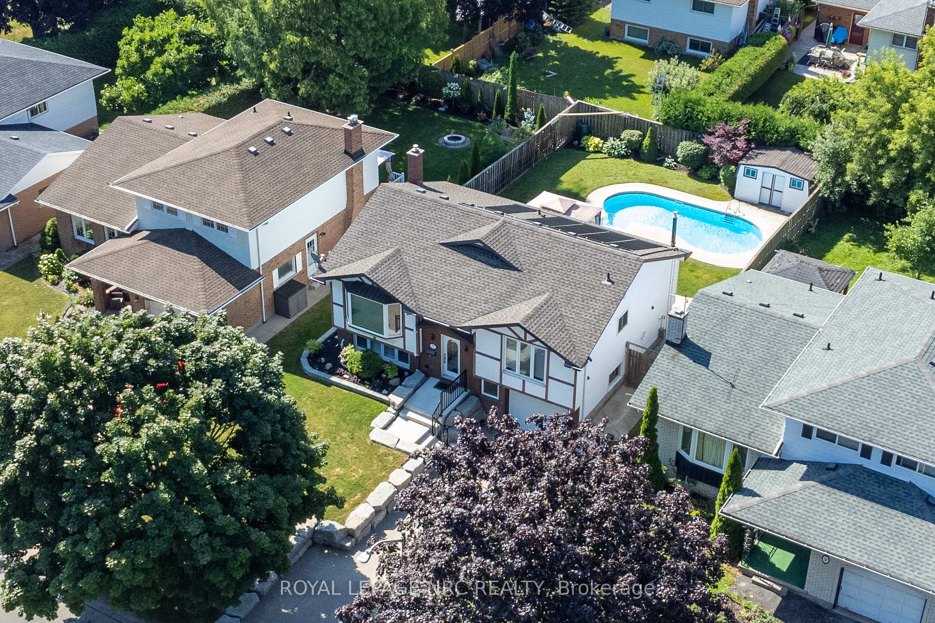 Photo 30 of 7 Lakebreeze Crescent, St. Catharines, Lakeshore — HOMEH