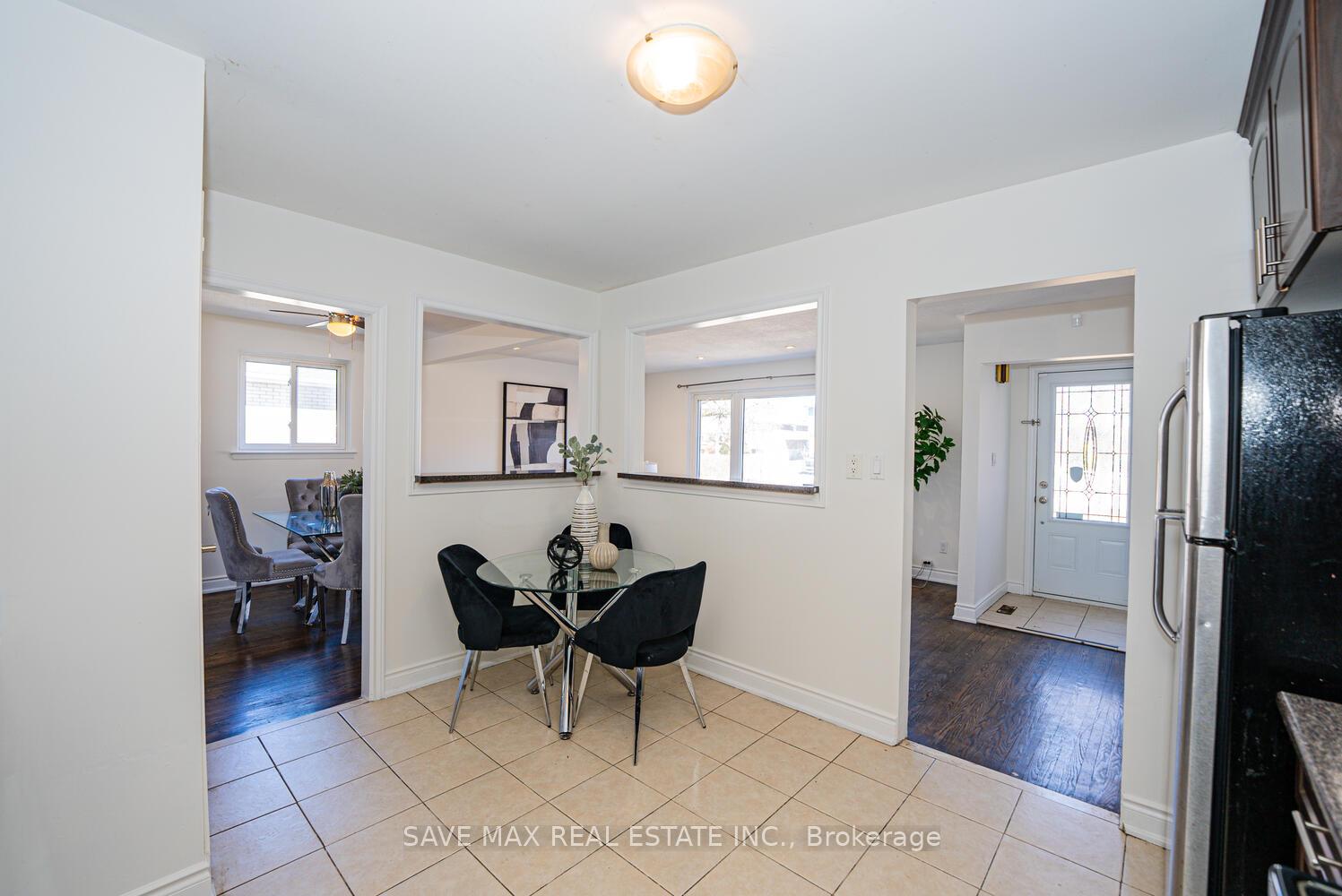Photo 7 of 24 Evesham Crescent, Brampton, Southgate — HOMEH