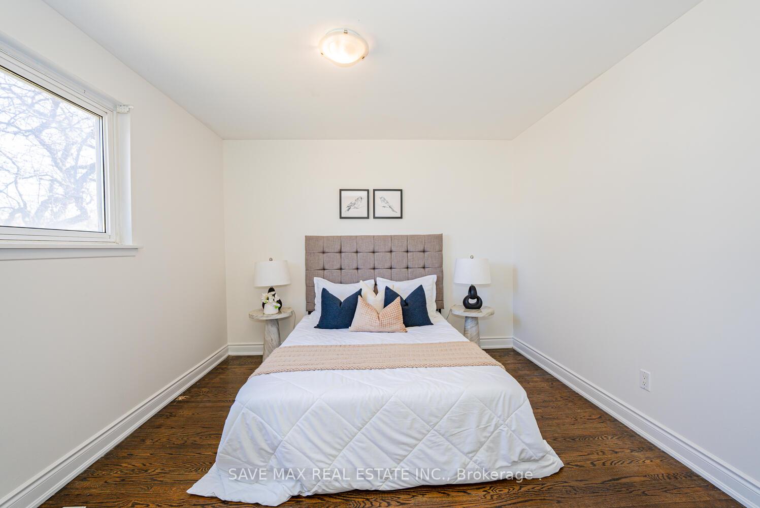 Photo 11 of 24 Evesham Crescent, Brampton, Southgate — HOMEH