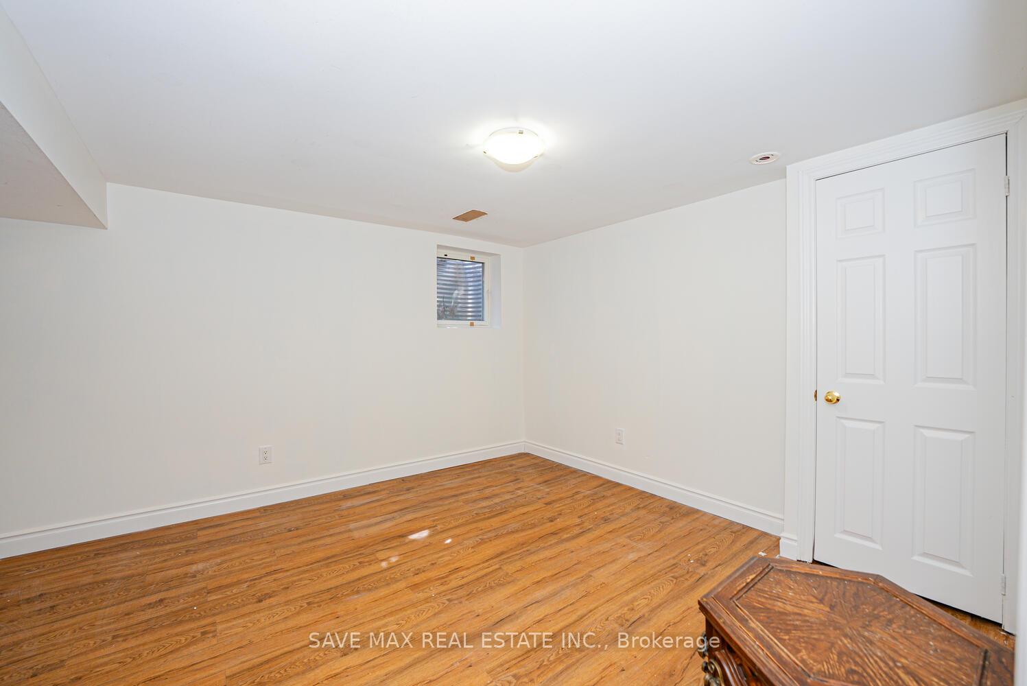 Photo 24 of 24 Evesham Crescent, Brampton, Southgate — HOMEH