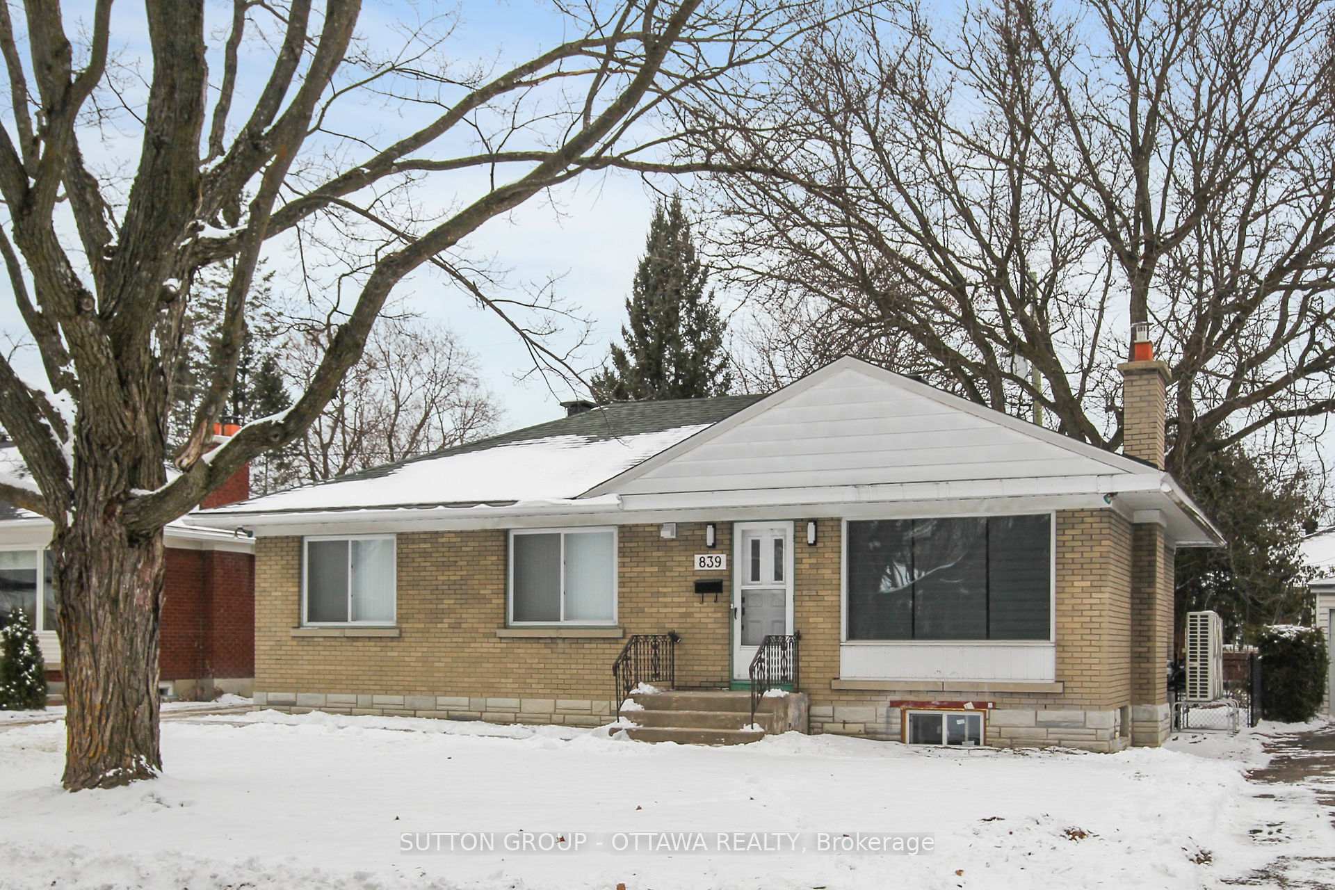 Photo 1 of Unit A - Main Level, 839 Colson Avenue, Ottawa, Elmvale Acres — HOMEH