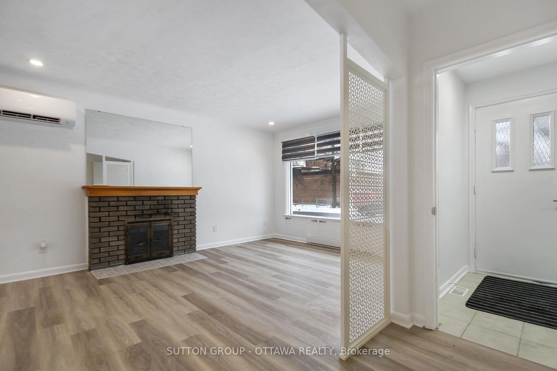 Photo 3 of Unit A - Main Level, 839 Colson Avenue, Ottawa, Elmvale Acres — HOMEH
