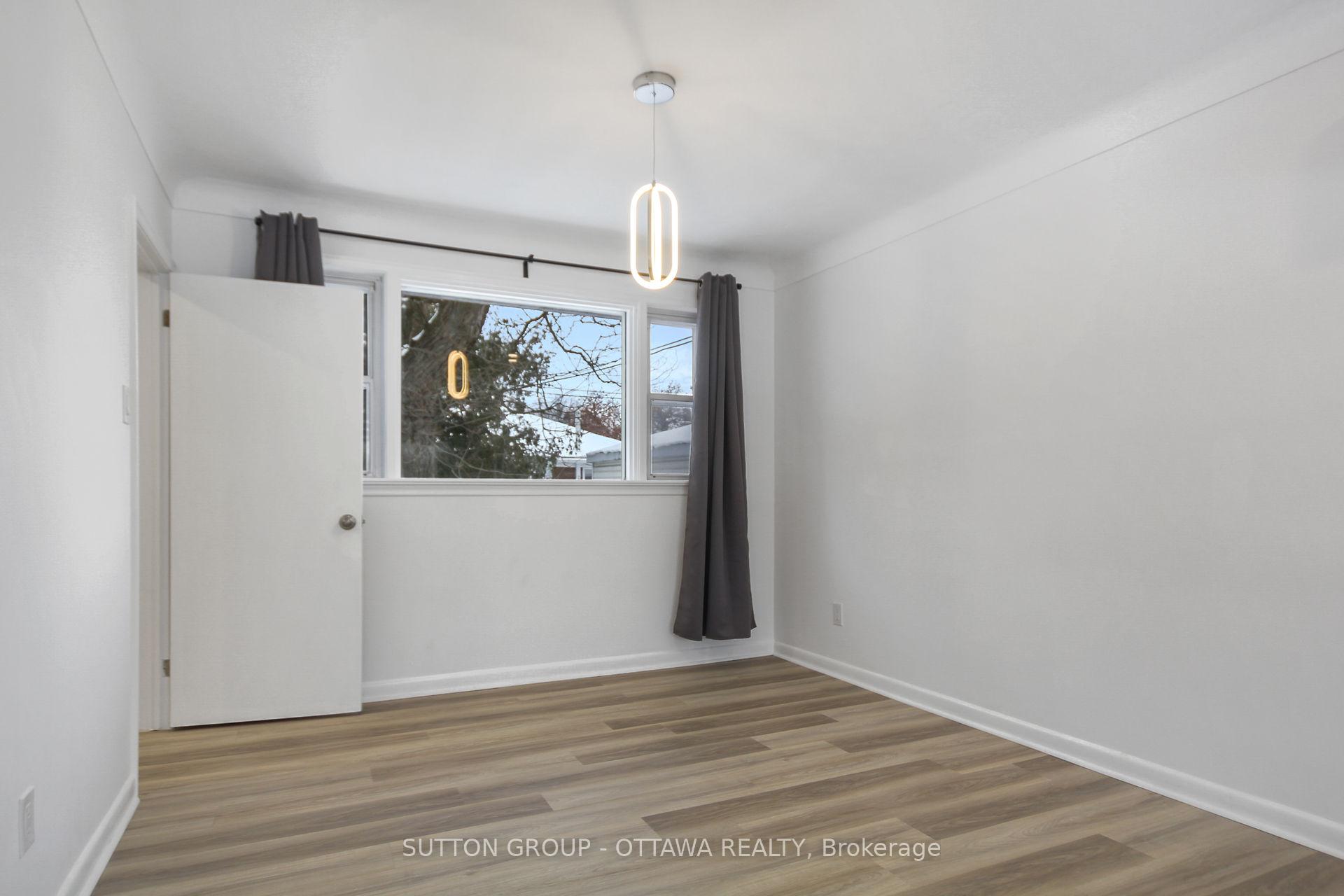 Photo 10 of Unit A - Main Level, 839 Colson Avenue, Ottawa, Elmvale Acres — HOMEH