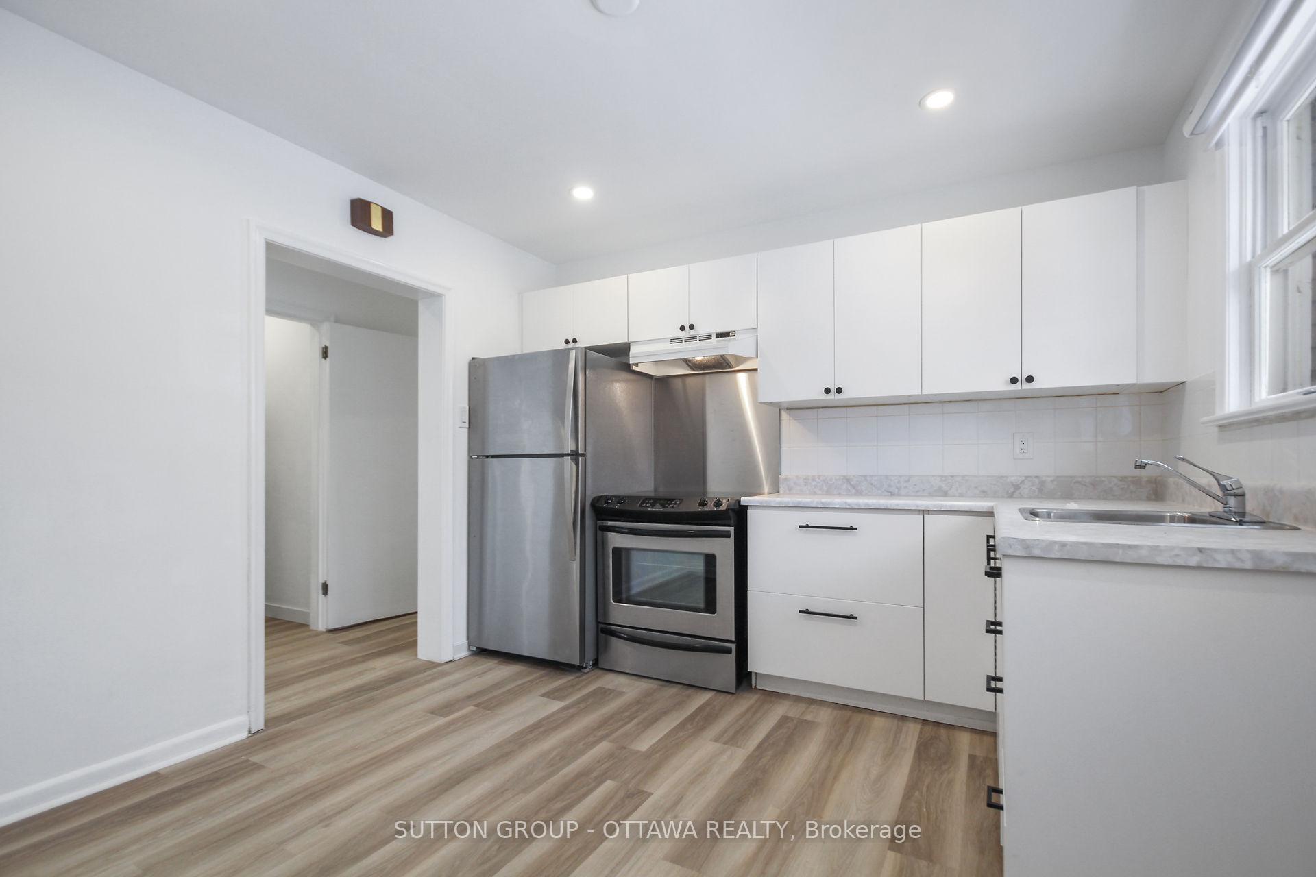 Photo 12 of Unit A - Main Level, 839 Colson Avenue, Ottawa, Elmvale Acres — HOMEH