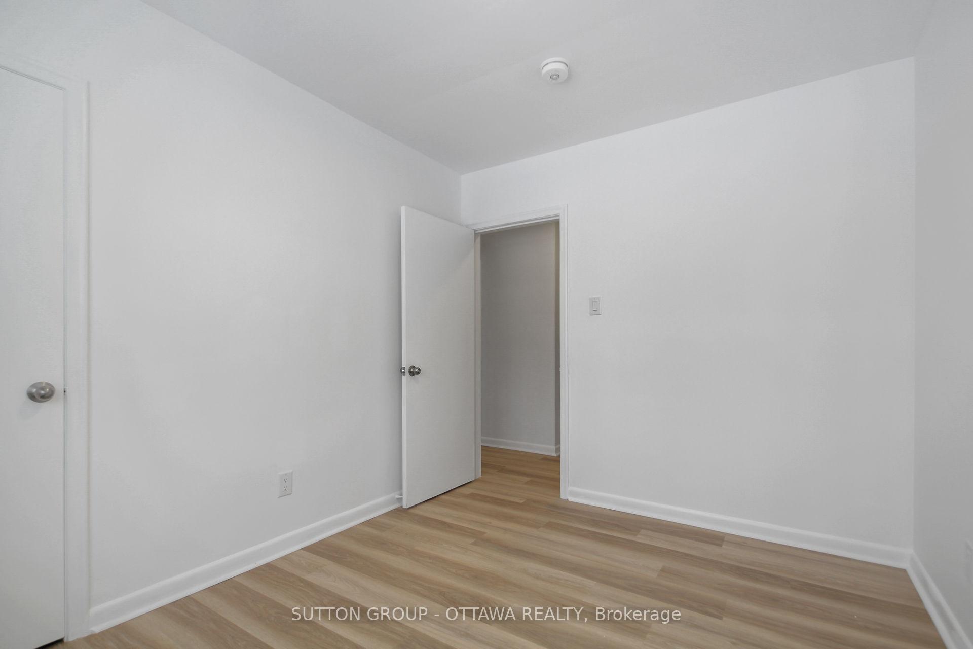 Photo 26 of Unit A - Main Level, 839 Colson Avenue, Ottawa, Elmvale Acres — HOMEH